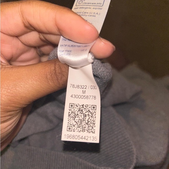 Tommy Hilfiger Gray Crewneck Sweater Classic Knit - Picture 3 of 3